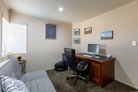 Photo of property in 132 Guy Street, Dannevirke, 4930