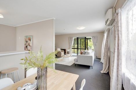 Photo of property in 76a Kahikatea Drive, Melville, Hamilton, 3206