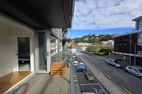 Photo of property in 18/35u Torrens Terrace, Mount Cook, Wellington, 6011