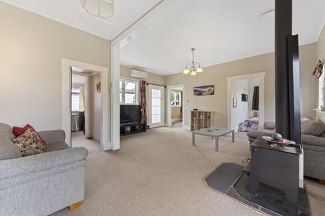 Photo of property in 19 Churchill Crescent, Shannon, 4821