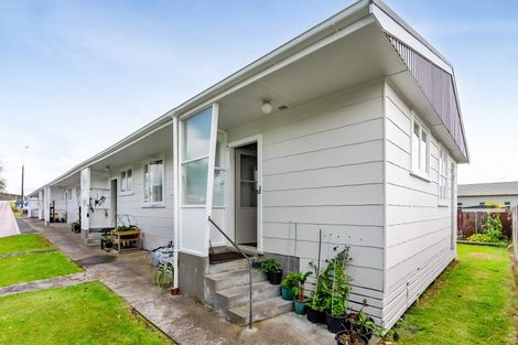 Photo of property in 27e Rimu Street, Inglewood, 4330