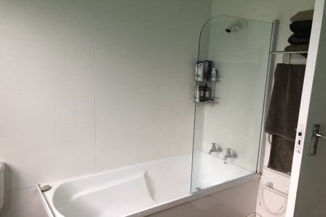 Photo of property in 299 Fitzherbert Avenue, West End, Palmerston North, 4410