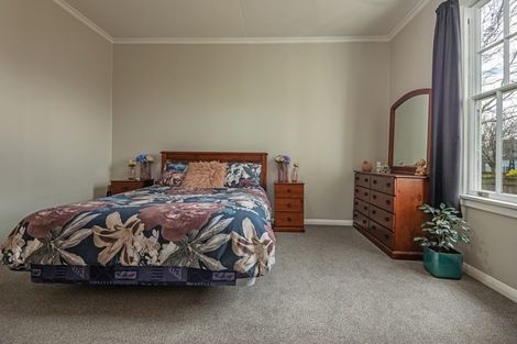 Photo of property in 74 Milson Line, Milson, Palmerston North, 4414