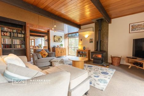 Photo of property in 41 Fendalton Crescent, Pinehaven, Upper Hutt, 5019