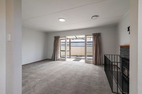 Photo of property in 12 Keith Street, Roslyn, Palmerston North, 4414