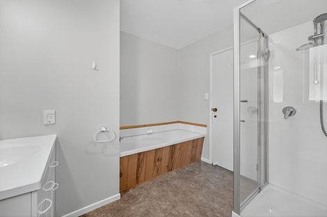 Photo of property in 7 Wharf Road, Albany, Auckland, 0632