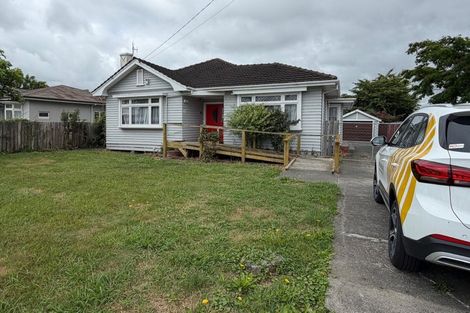 Photo of property in 105 Alexandra Crescent, Hastings, 4122
