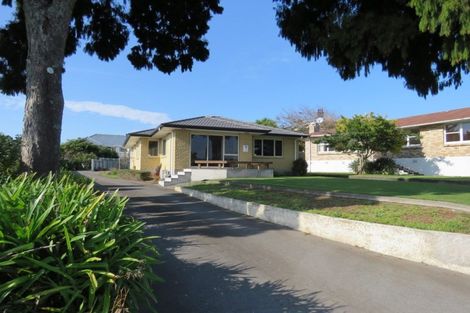 Photo of property in 147 Tukapa Street, Westown, New Plymouth, 4310