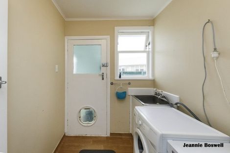 Photo of property in 3 Kupe Place, Highbury, Palmerston North, 4412