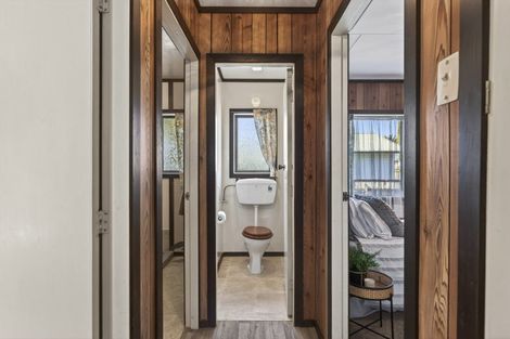 Photo of property in 25 Humphries Street, Inglewood, 4330
