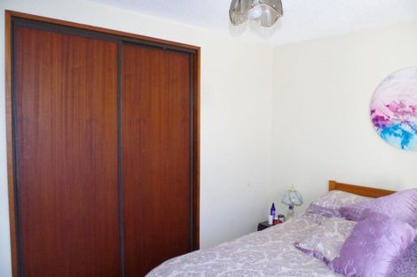 Photo of property in 14 Resolution Place, Bryndwr, Christchurch, 8053