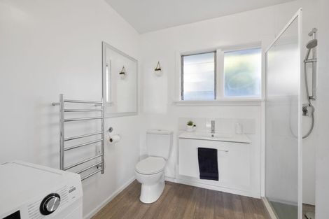 Photo of property in 2/9a Curletts Road, Sockburn, Christchurch, 8042