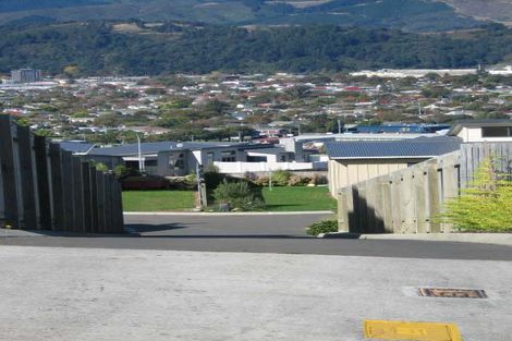 Photo of property in 26a Kirton Drive, Riverstone Terraces, Upper Hutt, 5018