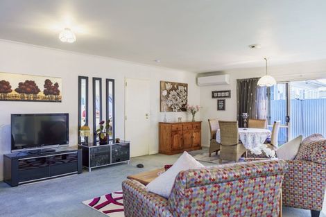 Photo of property in 2/50 Nuffield Avenue, Marewa, Napier, 4110