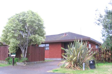 Photo of property in 2/20 Fife Crescent, Tamatea, Napier, 4112