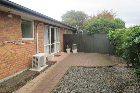 Photo of property in 17b Division Street, Riccarton, Christchurch, 8041