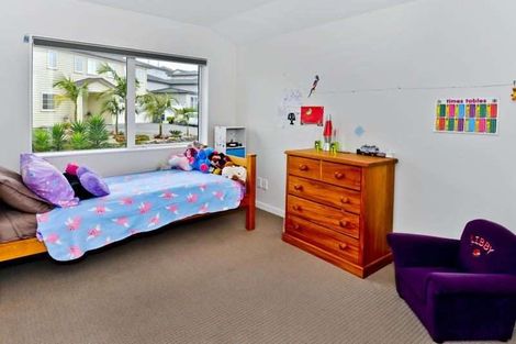 Photo of property in 113 Laurel Oak Drive, Schnapper Rock, Auckland, 0632