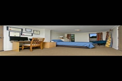 Photo of property in 13 King Richard Place, Browns Bay, Auckland, 0630