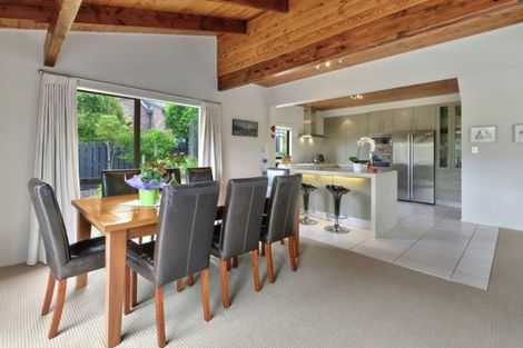 Photo of property in 40c Devon Road, Bucklands Beach, Auckland, 2012