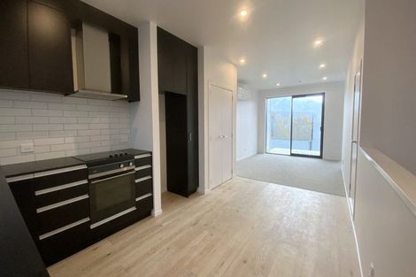 Photo of property in 23 Kamahi Place, Paraparaumu, 5032