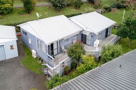 Photo of property in 124 Isabel Street, Whangamata, 3620