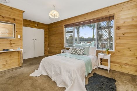 Photo of property in 230a Pakuranga Road, Pakuranga Heights, Auckland, 2010