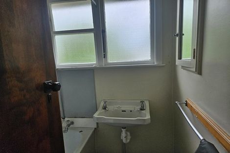 Photo of property in 46 Cambridge Street, Milson, Palmerston North, 4414