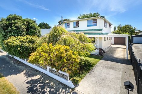 Photo of property in 5 Rangitira Avenue, Palmerston North, 4414
