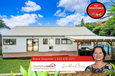 Photo of property in 11 Squirrel Lane, Browns Bay, Auckland, 0630