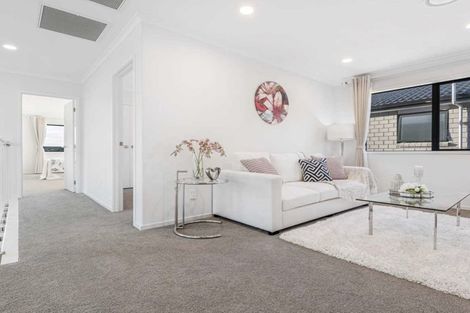 Photo of property in 62 Donegal Park Drive, Flat Bush, Auckland, 2019
