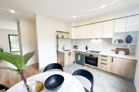 Photo of property in 8/9 Schnapper Rock Road, Greenhithe, Auckland, 0632