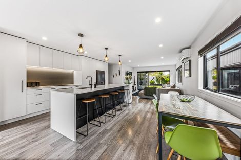 Photo of property in 11 Makete Crescent, Hobsonville, Auckland, 0618