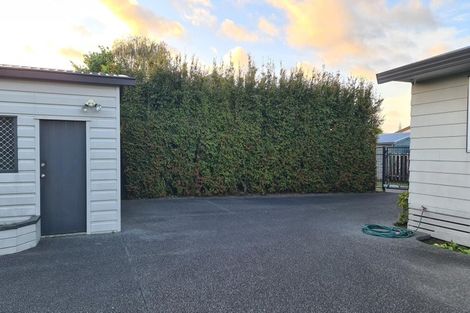 Photo of property in 7 College Place, Poike, Tauranga, 3112