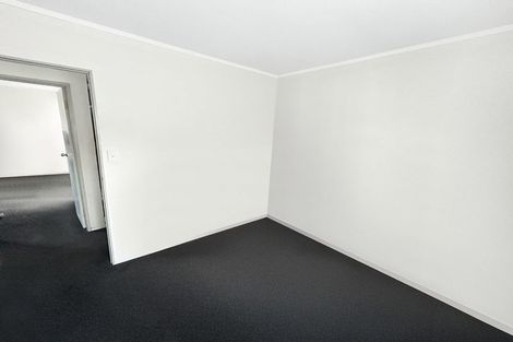 Photo of property in 2 Vine Street, Mangere East, Auckland, 2024