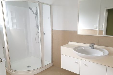 Photo of property in 1/12 Manuka Road, Glenfield, Auckland, 0629