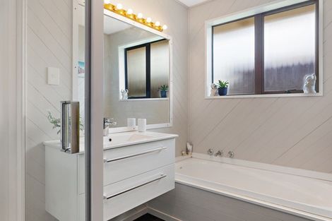 Photo of property in 270 Kingsbury Avenue, Rangiora, 7400