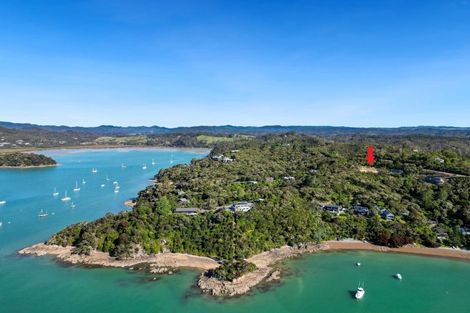 Photo of property in 178 Te Wahapu Road, Russell, 0272