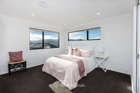 Photo of property in 7 Desert Gold Lane, Wallaceville, Upper Hutt, 5018