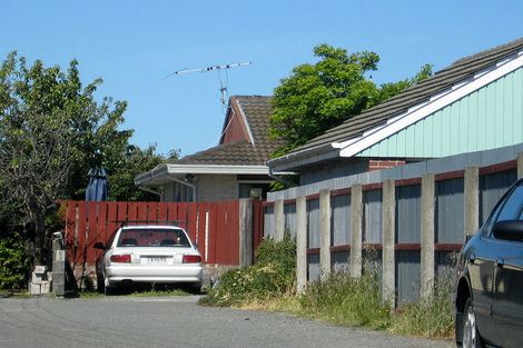 Photo of property in 63 Vivian Street, Burwood, Christchurch, 8083