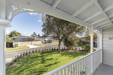 Photo of property in 19 Tuahu Place, Waitara, 4320