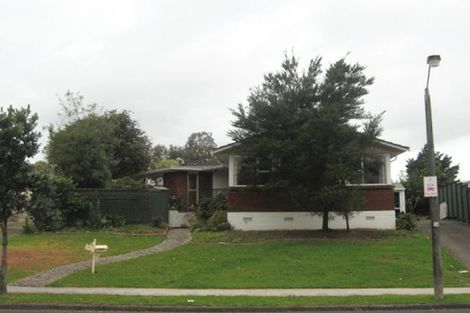 Photo of property in 76 Walworth Avenue, Pakuranga Heights, Auckland, 2010