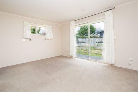 Photo of property in 10 Madison Street, Cambridge, 3434