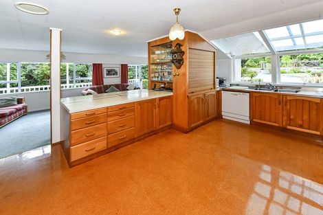 Photo of property in 283 Kaipara Road, Papakura, 2582
