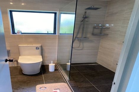 Photo of property in 2a Hughes Terrace, Te Atatu Peninsula, Auckland, 0610