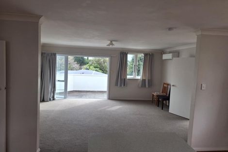 Photo of property in 33 Henderson Crescent, Parkvale, Tauranga, 3112