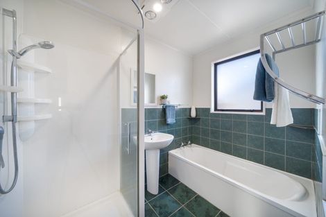 Photo of property in 3 Arima Place, Grenada Village, Wellington, 6037