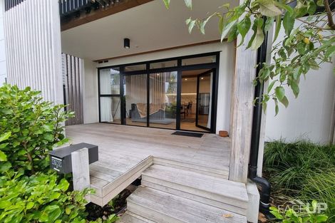 Photo of property in 4/169 Hobsonville Point Road, Hobsonville, Auckland, 0616