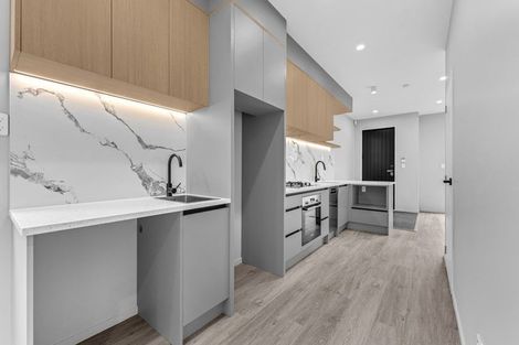 Photo of property in 2 Kama Place, Sunnynook, Auckland, 0620