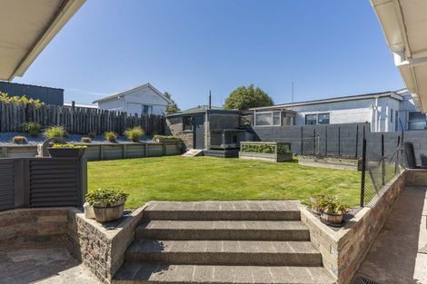 Photo of property in 43 Stamford Street, Balclutha, 9230