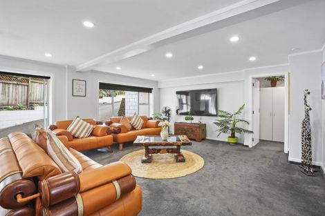 Photo of property in 19 Merchant Avenue, Te Atatu South, Auckland, 0610